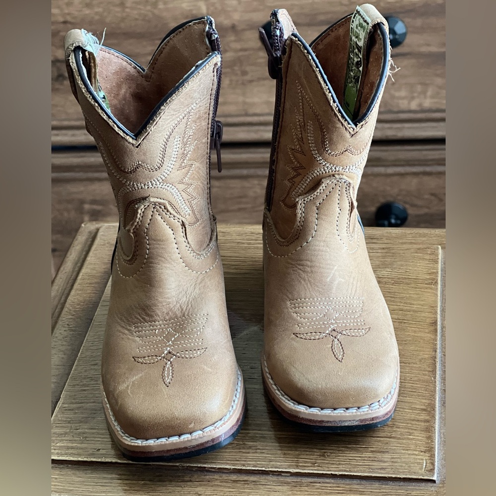 Little boy cowboy boots